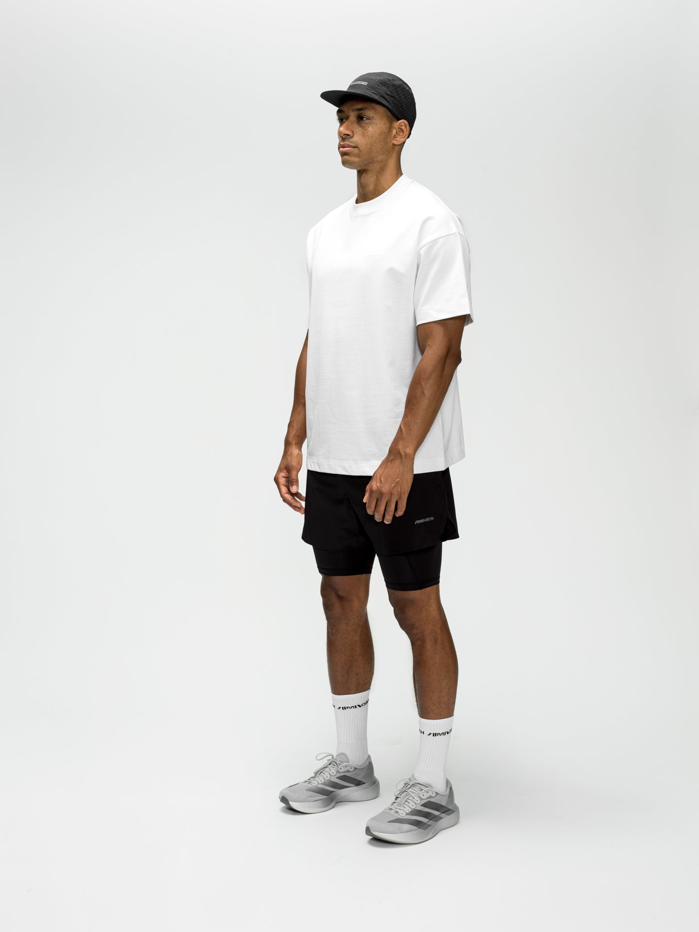 HEAVYWEIGHT LOGO TEE