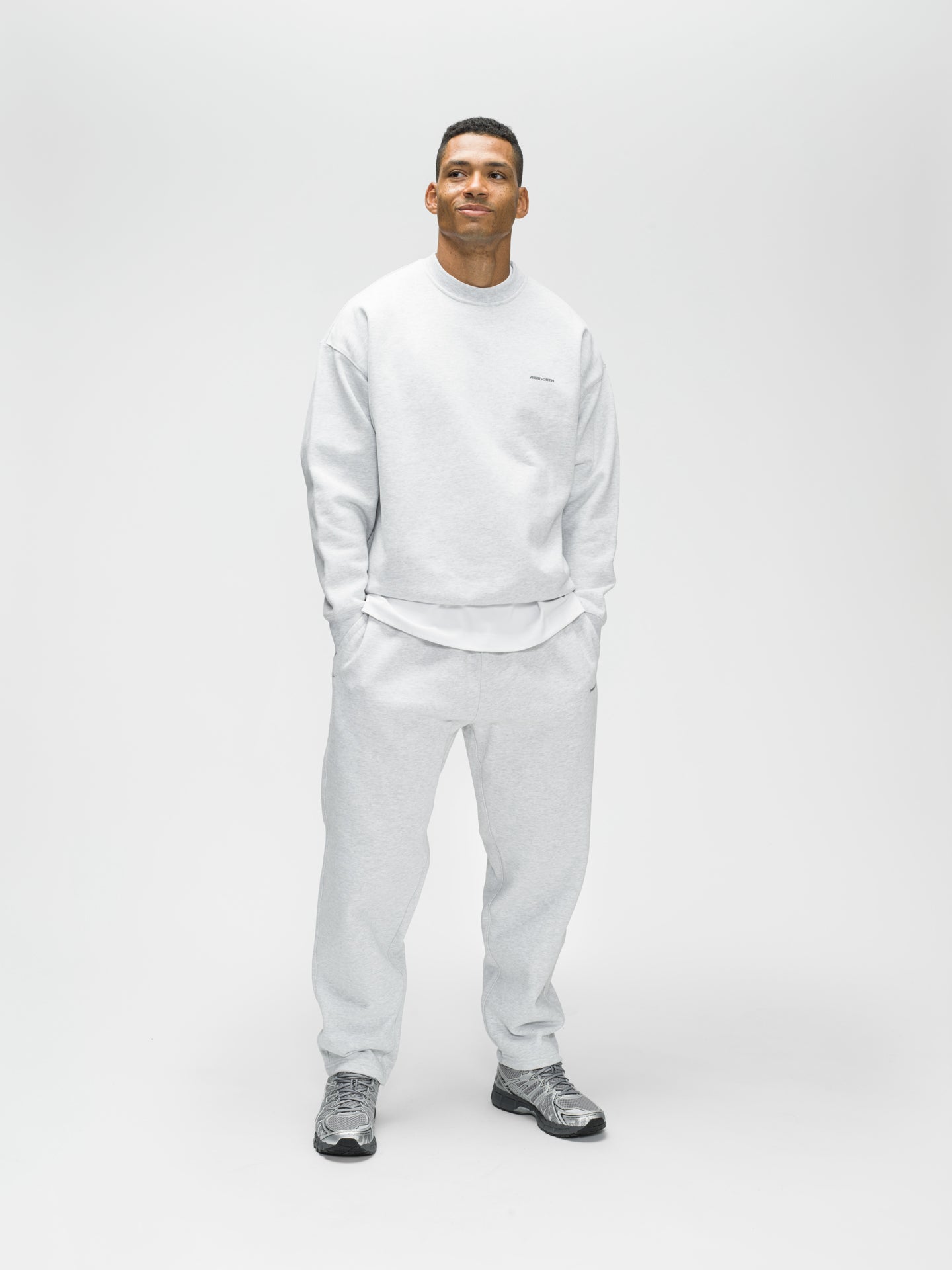 HEAVYWEIGHT SWEATPANTS