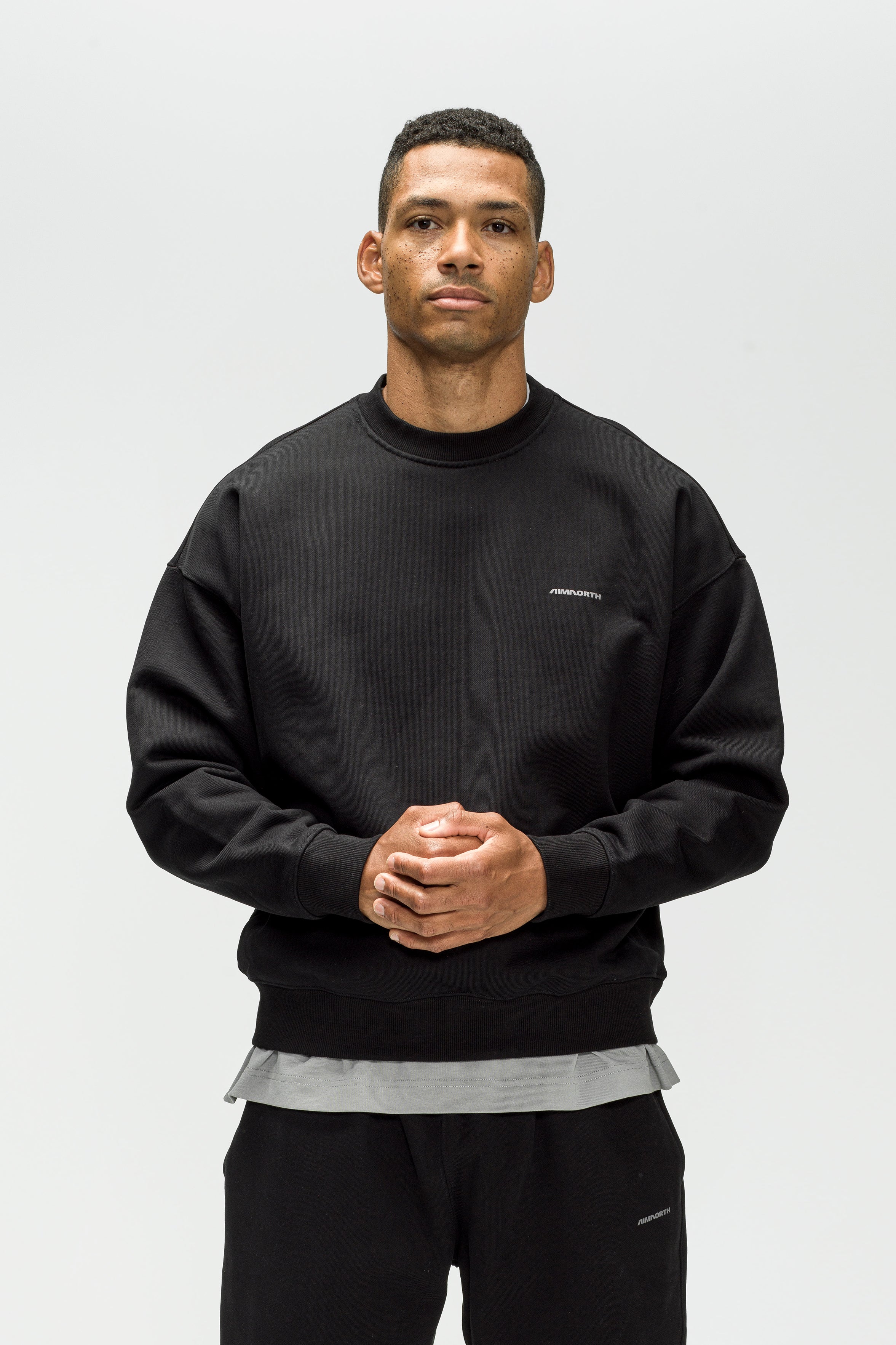 HEAVYWEIGHT SWEATSHIRT