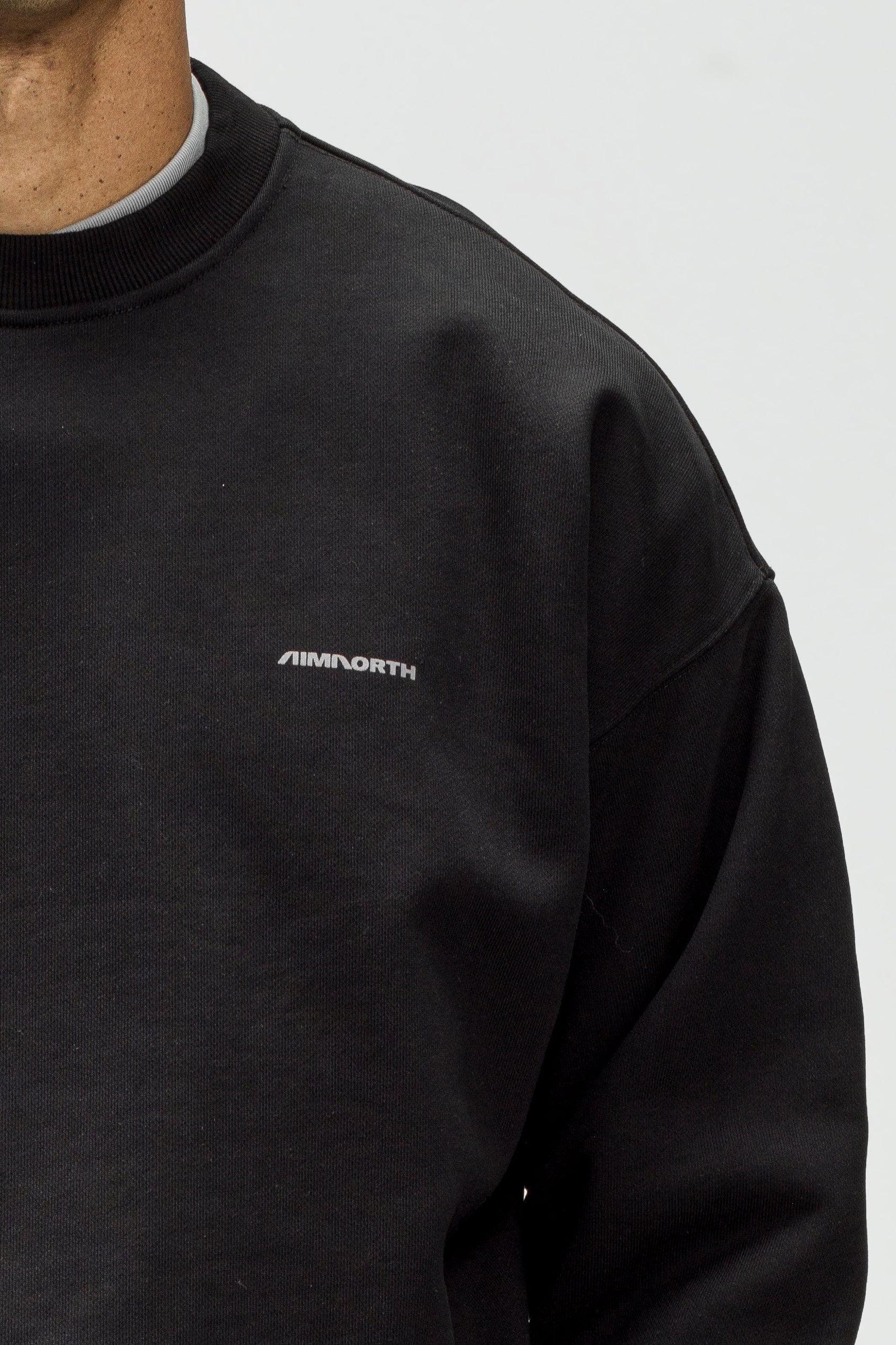 HEAVYWEIGHT SWEATSHIRT