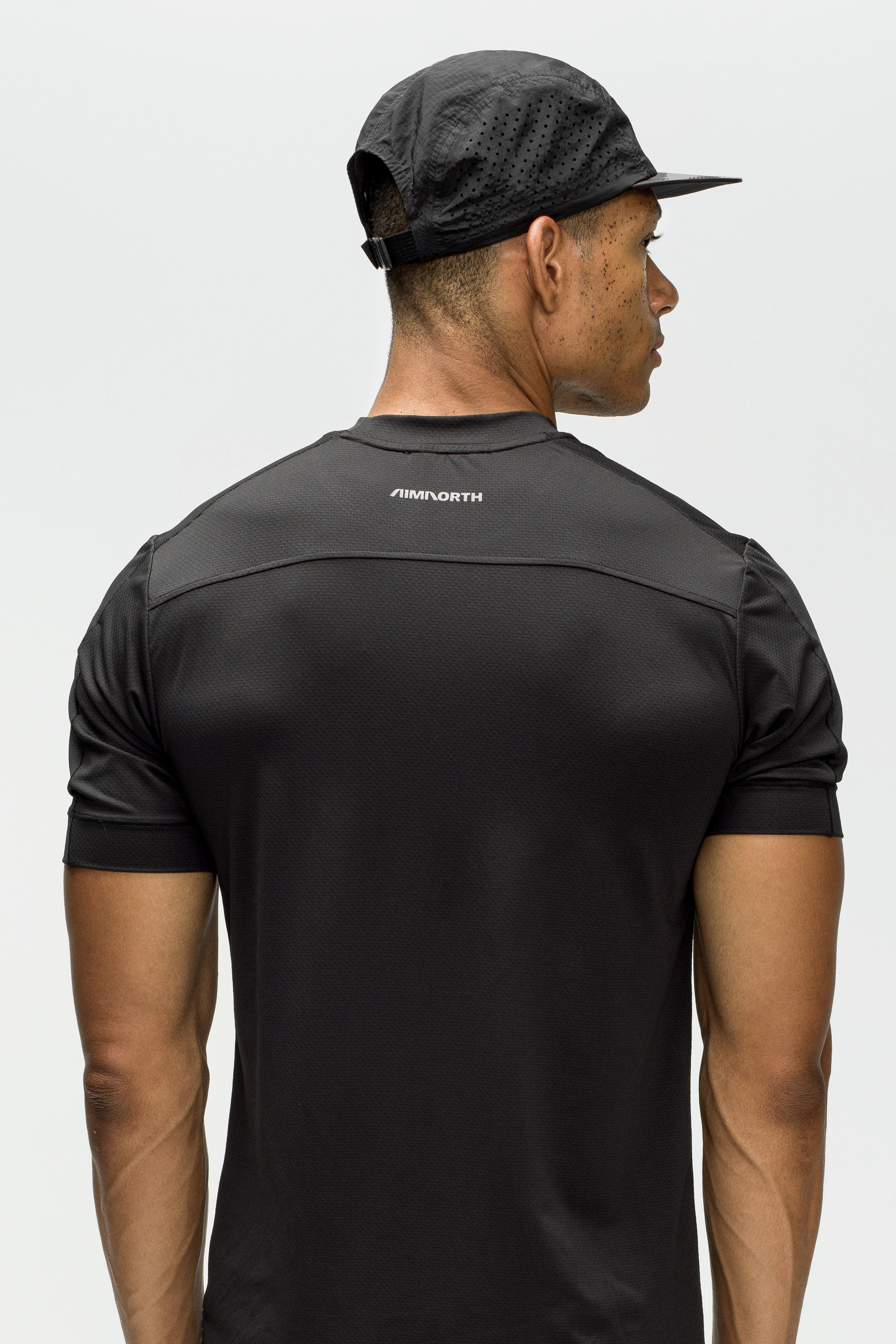 TRAINING TEE