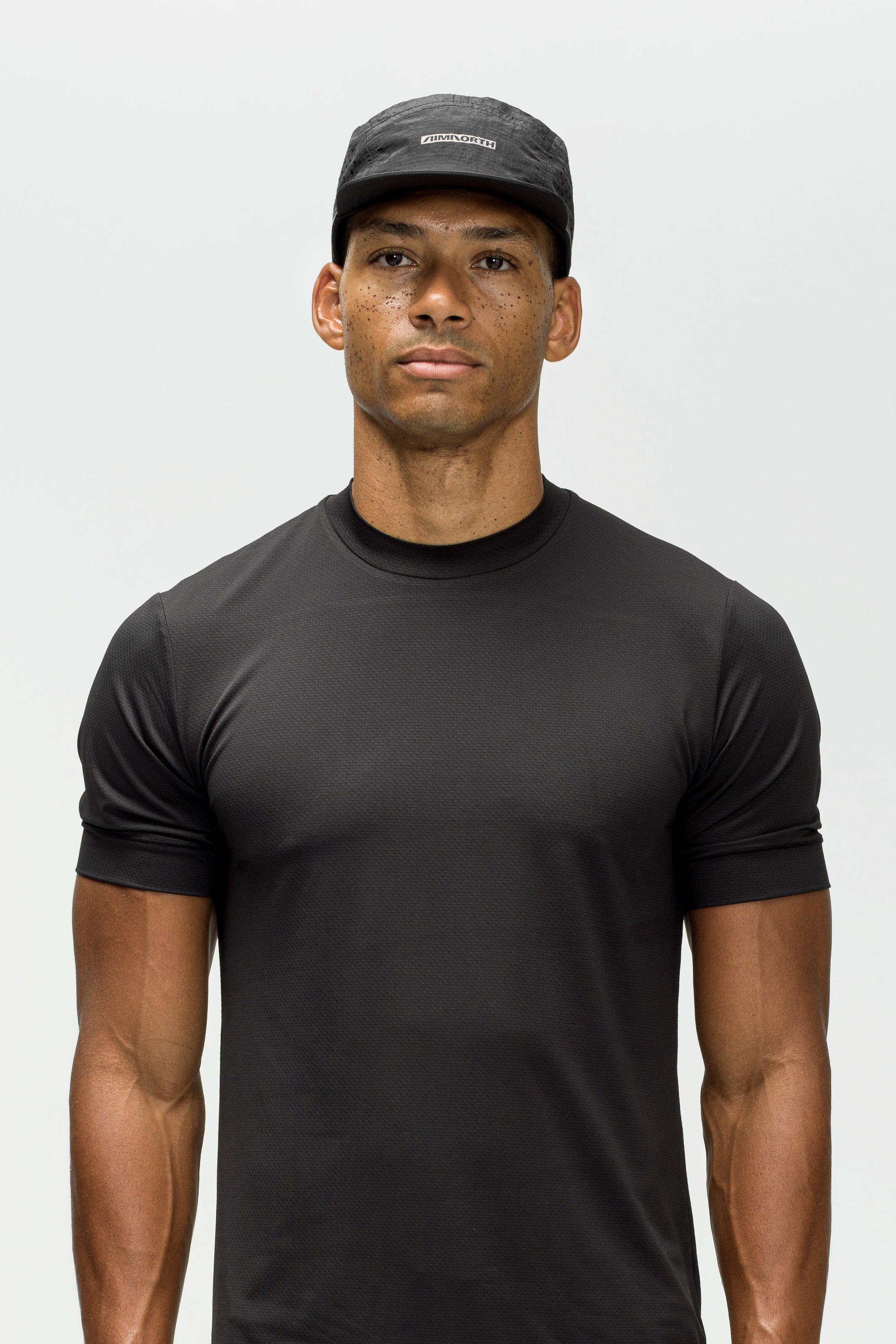 TRAINING TEE